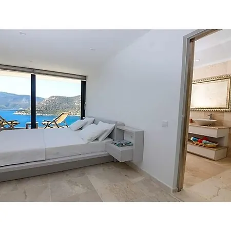 Sleeps 10 Pool Air Con Wifi Villa *