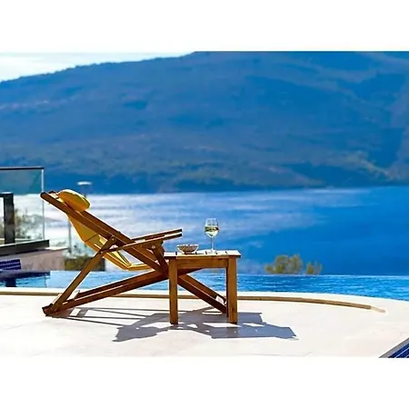 Sleeps 10 Pool Air Con Wifi Villa Kalkan