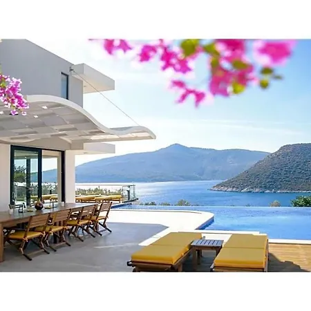 Sleeps 10 Pool Air Con Wifi *
